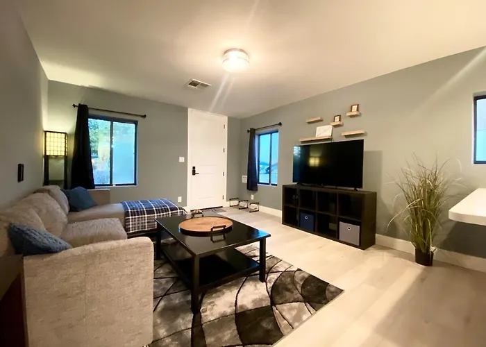 Charming Urban Oasis Located Near Downtown *