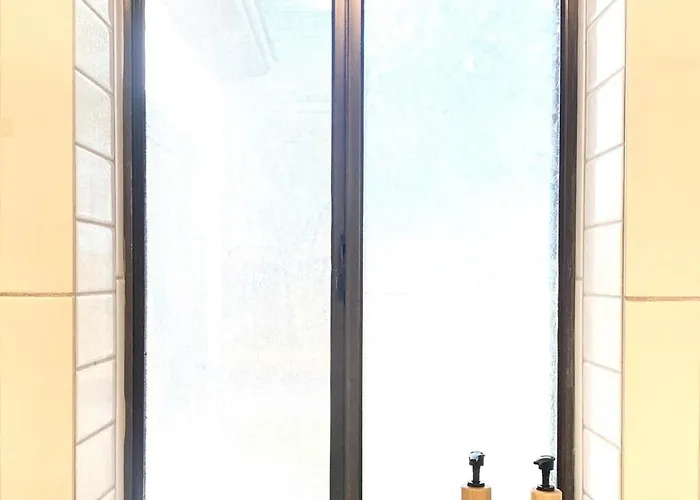 Charming Urban Oasis Located Near Downtown